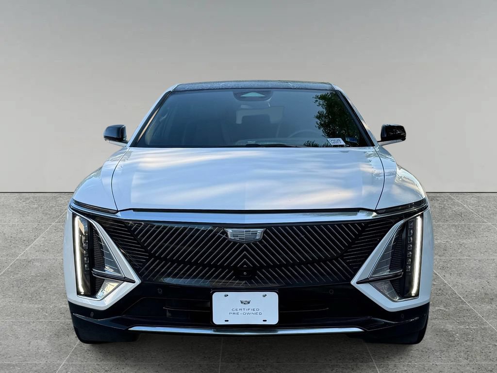 Used 2024 Cadillac Lyriq Tech w/ Driver Assist Package AWD/4WD image 8
