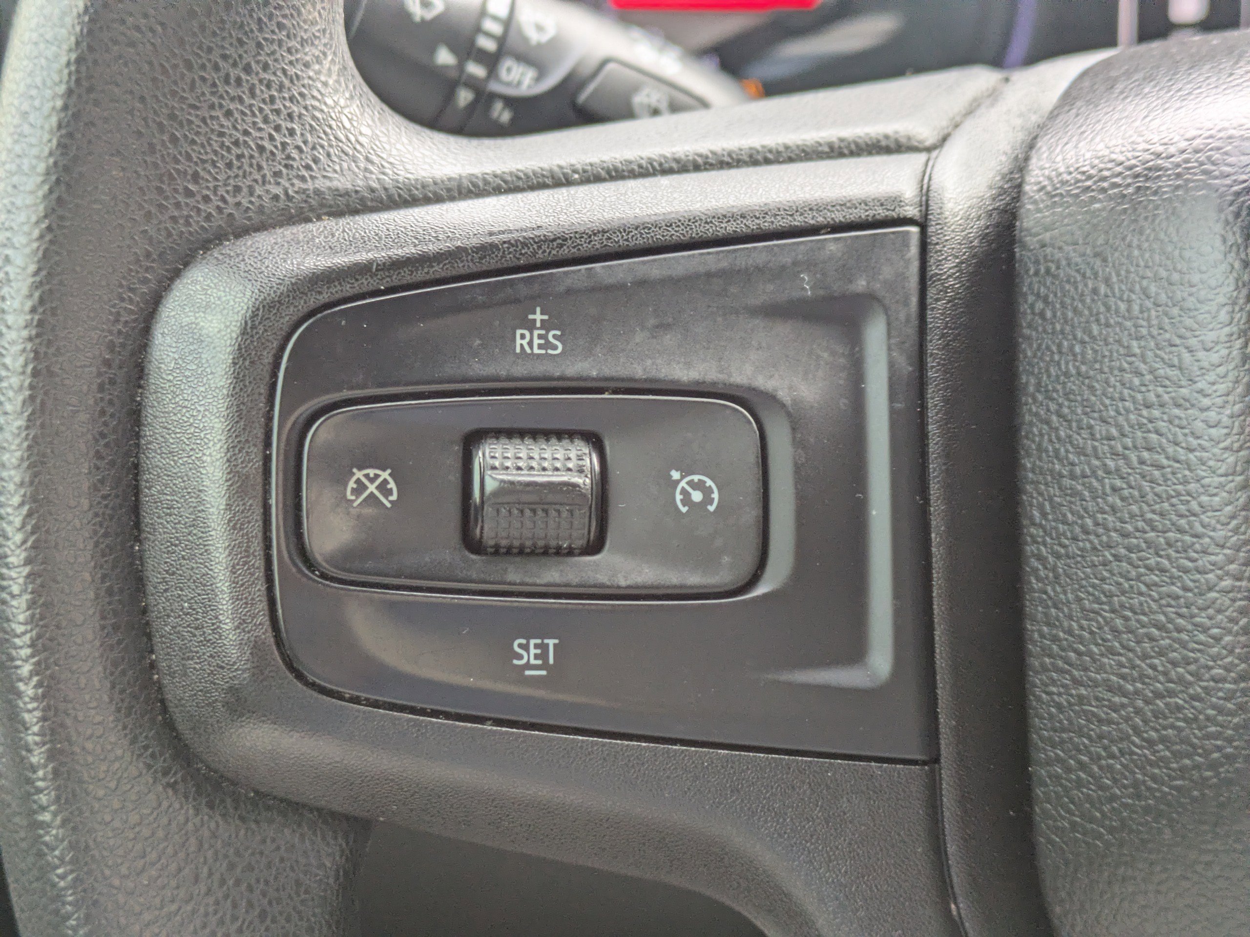 Used 2020 Chevrolet Silverado 1500 Custom w/ Custom Value Package image 22