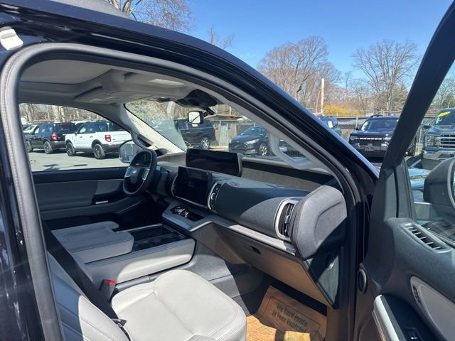 Certified 2025 Ford Expedition Max Active image 10