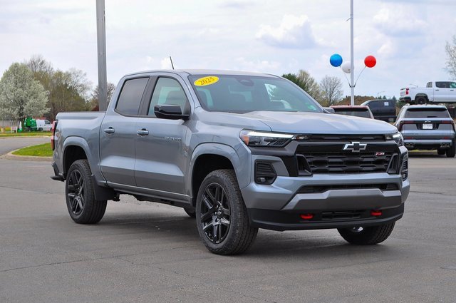 New 2025 Chevrolet Colorado Z71 w/ Z71 Convenience Package 2