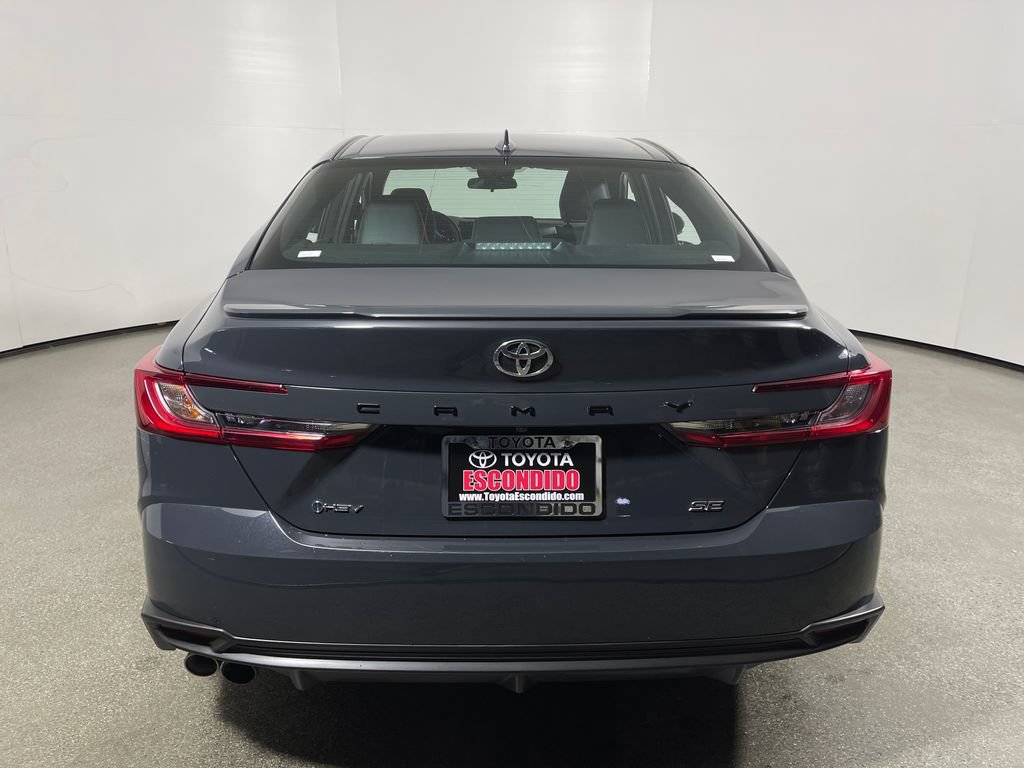 Certified 2025 Toyota Camry SE FWD image 4