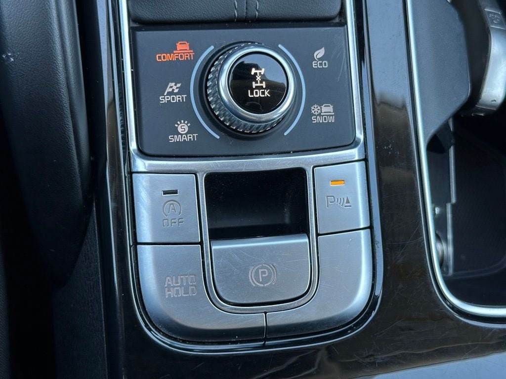 Used 2025 Kia Telluride S AWD/4WD image 21