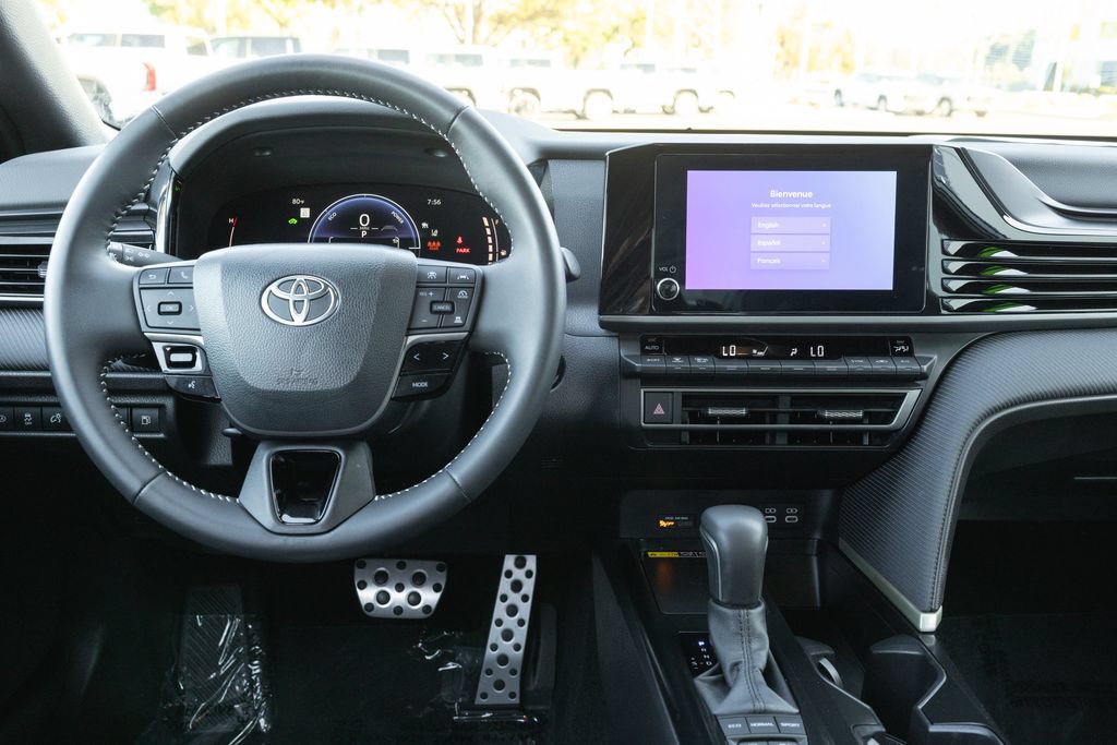 Used 2026 Toyota Camry SE w/ Convenience Package FWD image 25