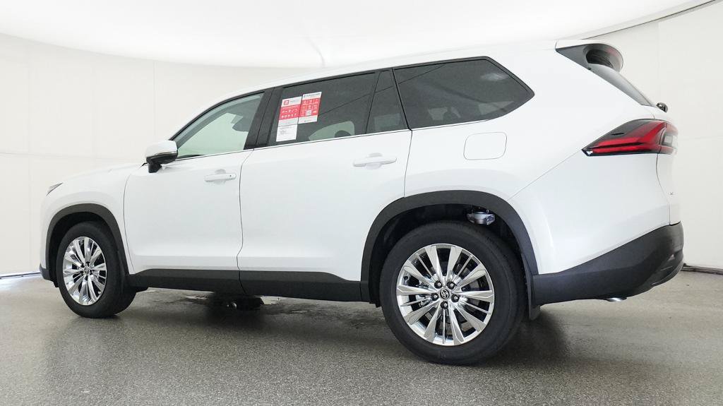 New 2026 Toyota Grand Highlander AWD image 24