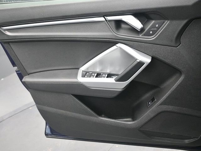 Used 2020 Audi Q3 2.0T Premium image 21