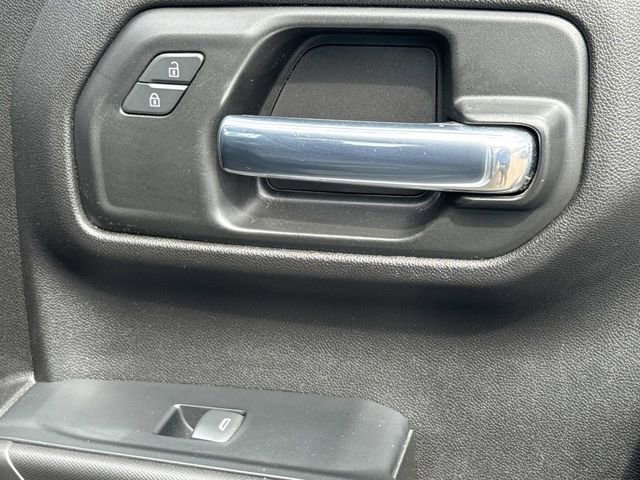 Used 2022 Chevrolet Silverado 1500 Custom image 18