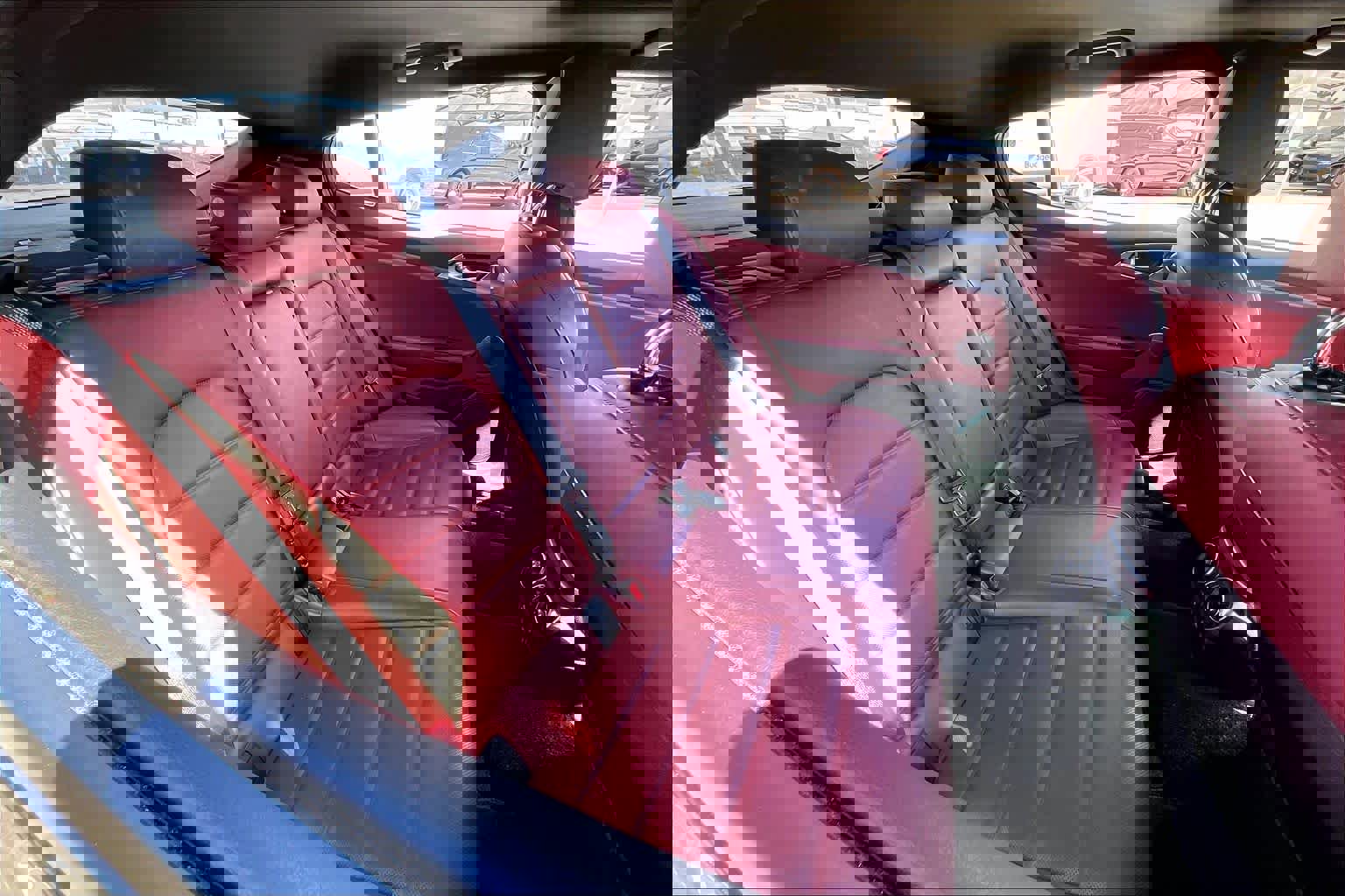 Used 2018 Kia Stinger GT2 image 18