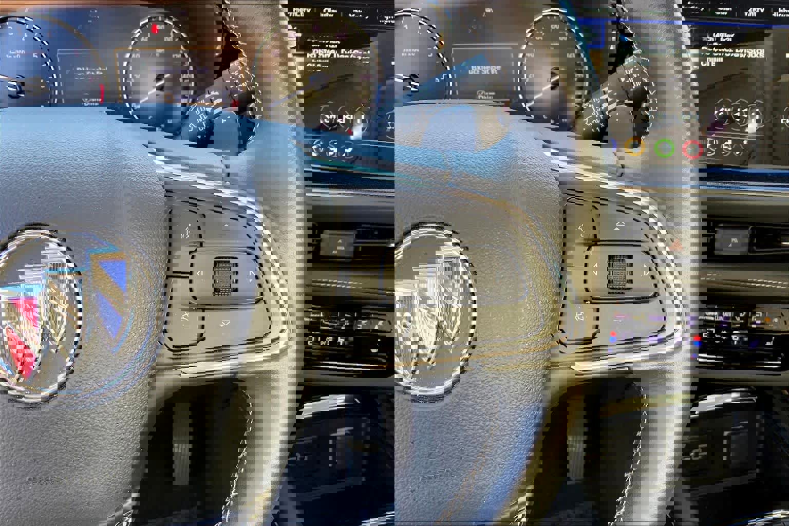 Used 2023 Buick Envision Preferred w/ Premium Seat Package image 23