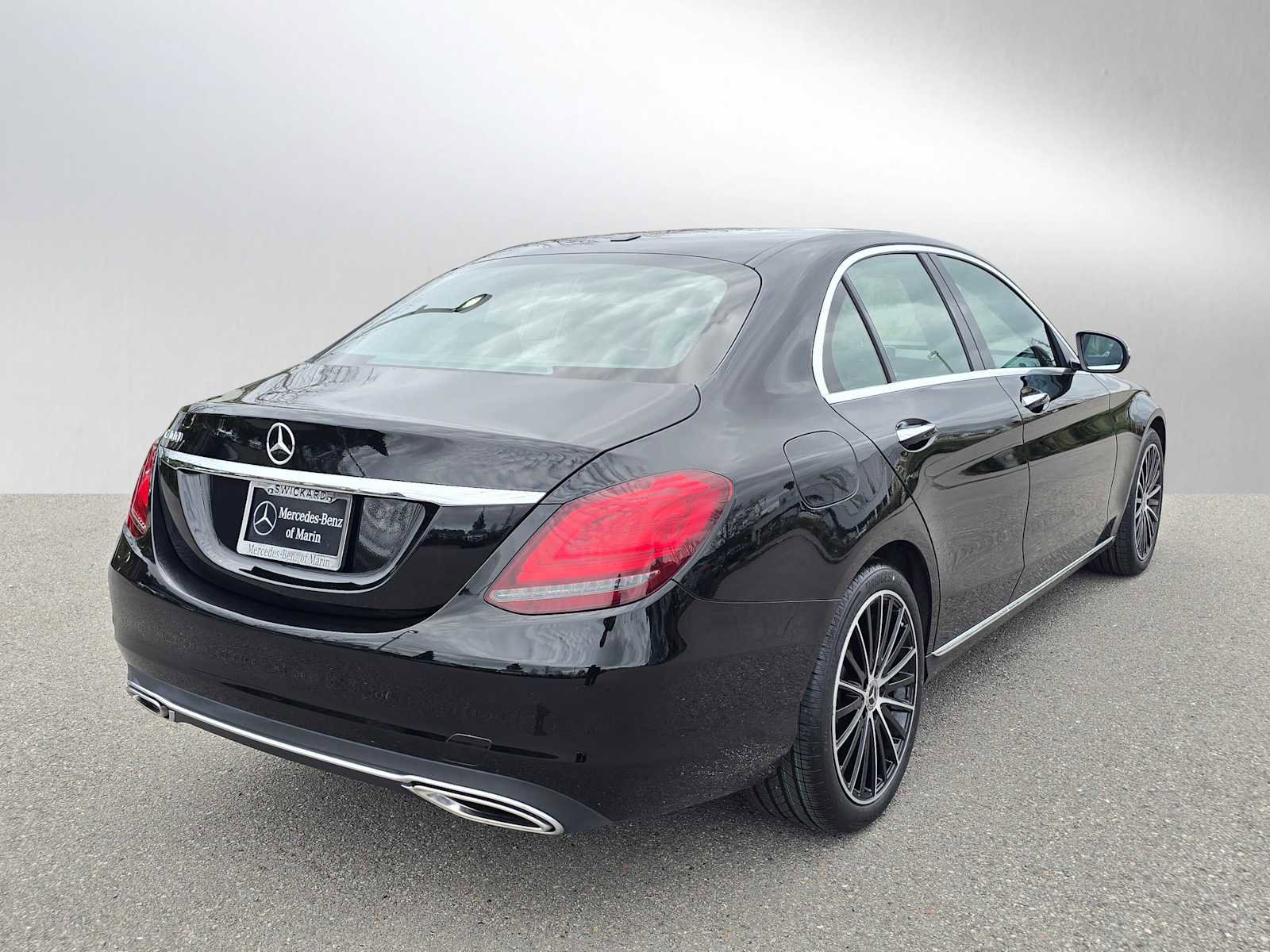Used 2020 Mercedes-Benz C 300 Sedan image 3