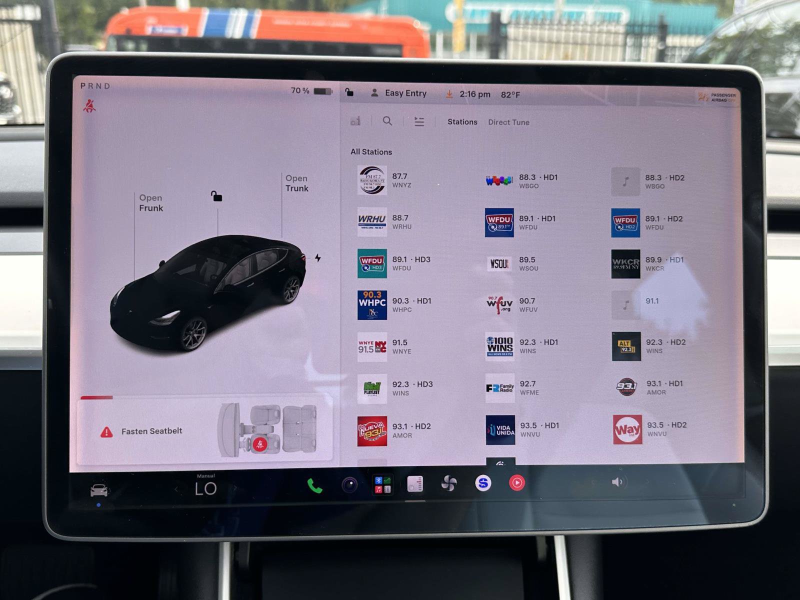 Used 2020 Tesla Model 3 Standard Range RWD image 30