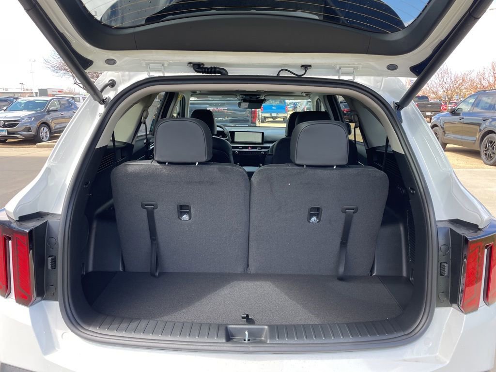 New 2026 Kia Sorento EX AWD/4WD image 15