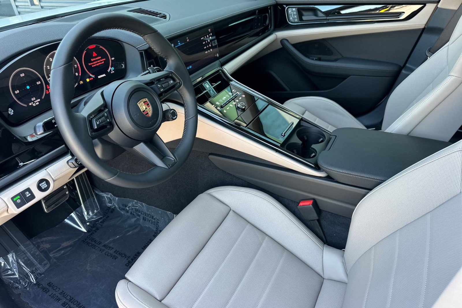 New 2026 Porsche Panamera image 4
