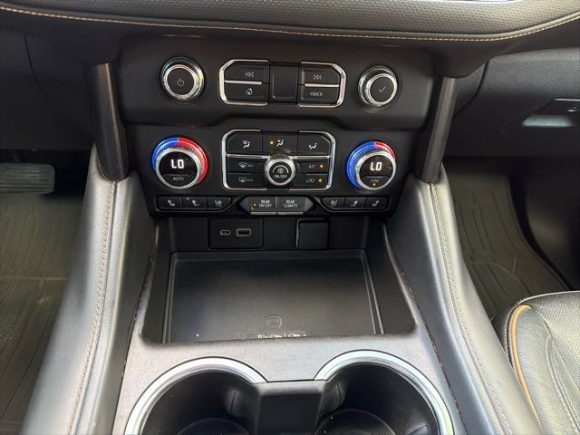 Used 2021 GMC Yukon XL AT4 w/ Technology Package AWD/4WD image 37