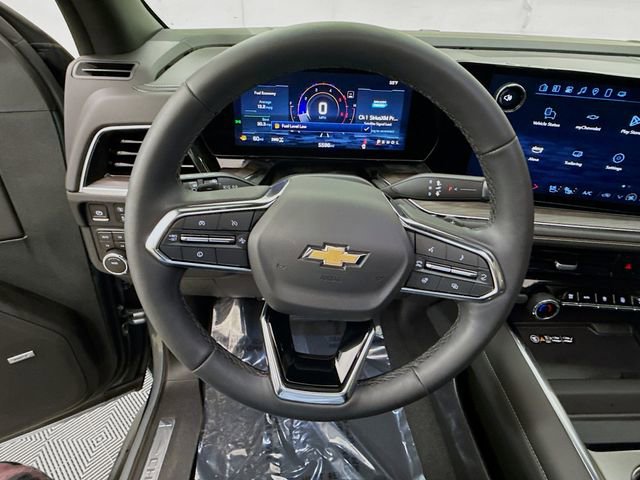 Used 2025 Chevrolet Suburban Premier w/ Sun And Tow Package image 13