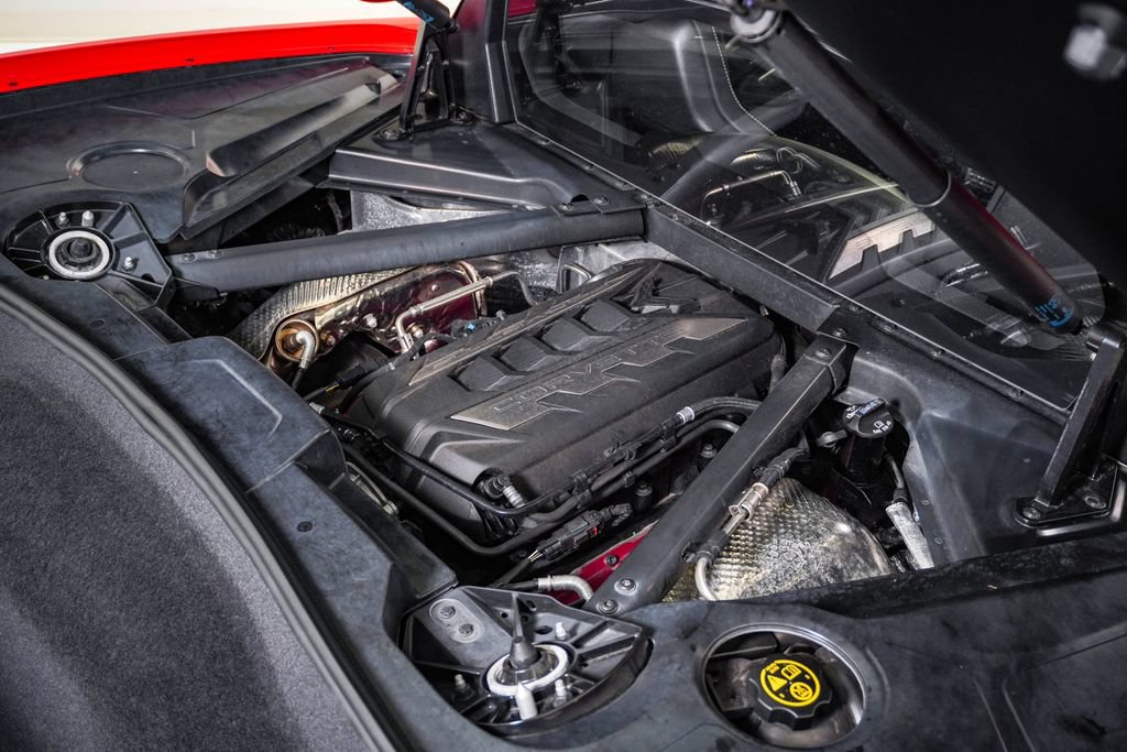 Used 2021 Chevrolet Corvette Stingray Preferred Cpe w/ Z51 Performance Package RWD image 33