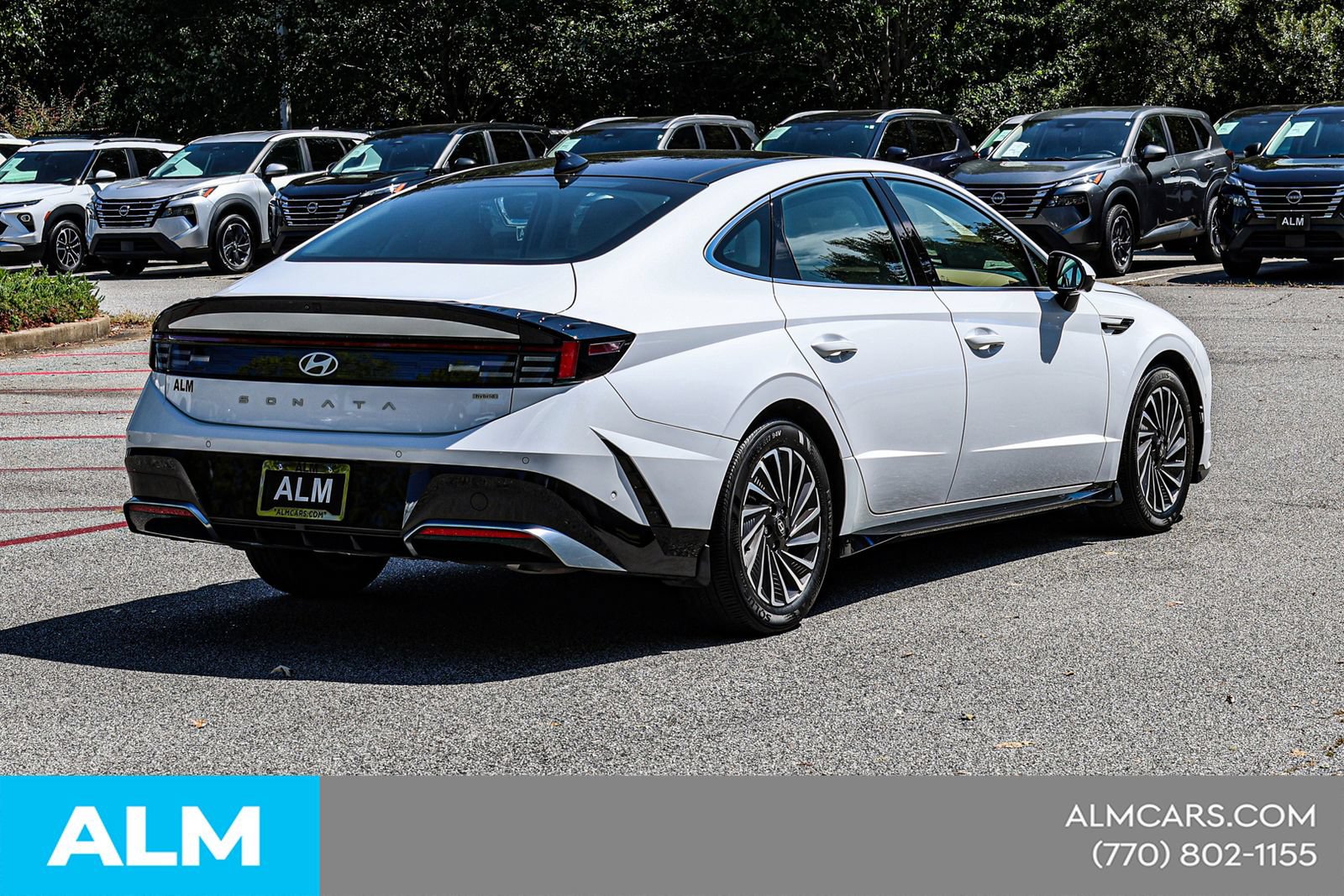 Used 2025 Hyundai Sonata Limited FWD image 6