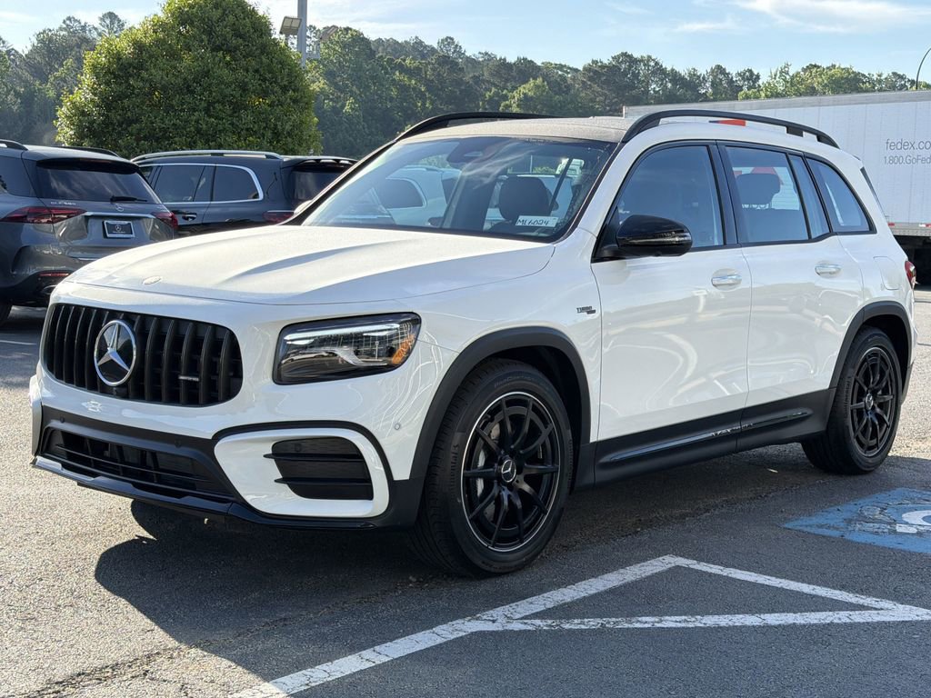 New 2026 Mercedes-Benz GLB 35 AMG 4MATIC image 7