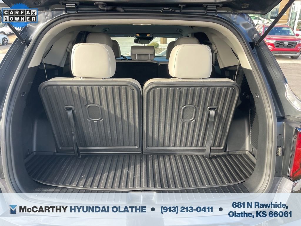 Used 2025 Kia Sorento S image 23