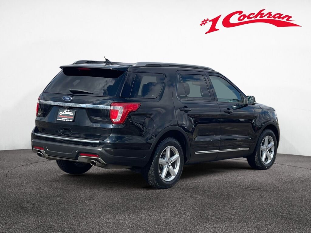 Used 2018 Ford Explorer XLT w/ Equipment Group 202A image 20