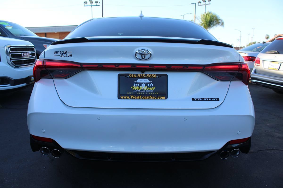Used 2019 Toyota Avalon Touring w/ Advanced Safety Package FWD image 15