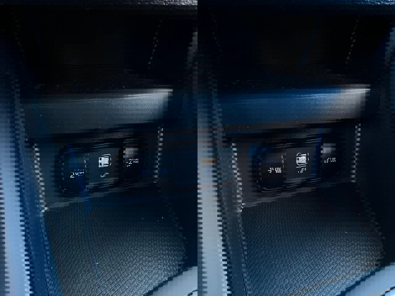 Used 2025 Kia Soul LX image 22