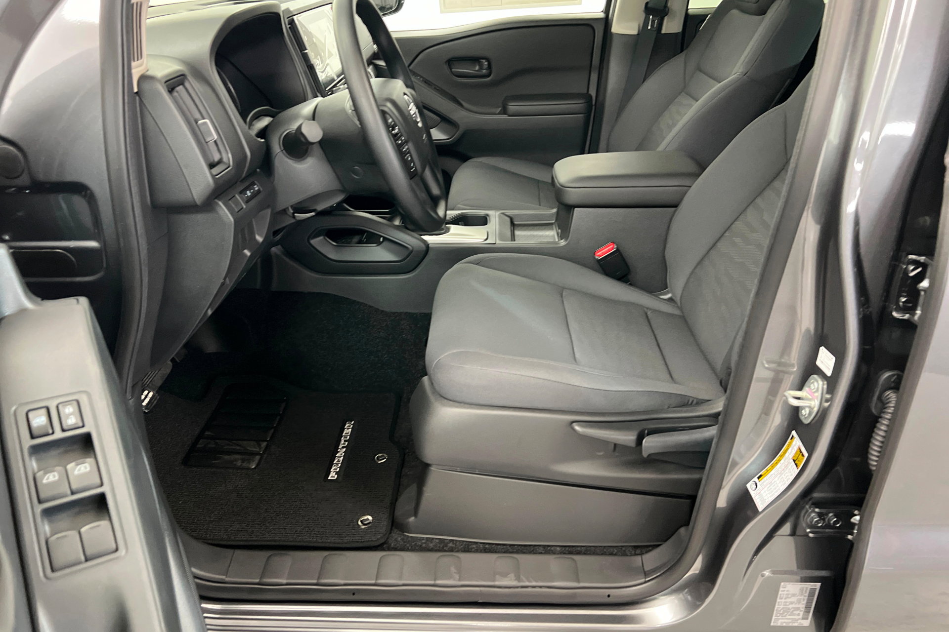 New 2026 Nissan Frontier S image 17