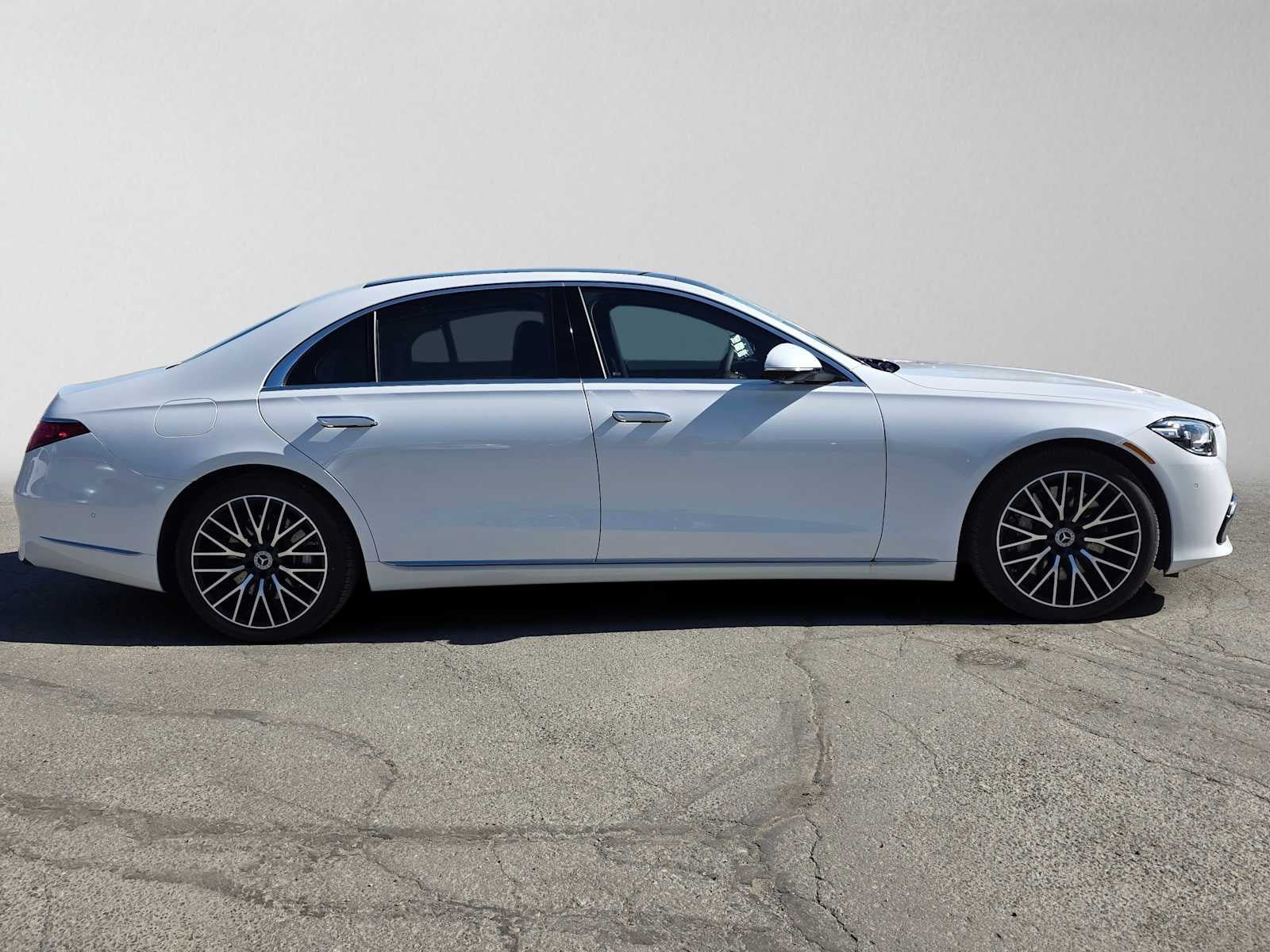 Used 2026 Mercedes-Benz S 580 4MATIC Sedan image 2