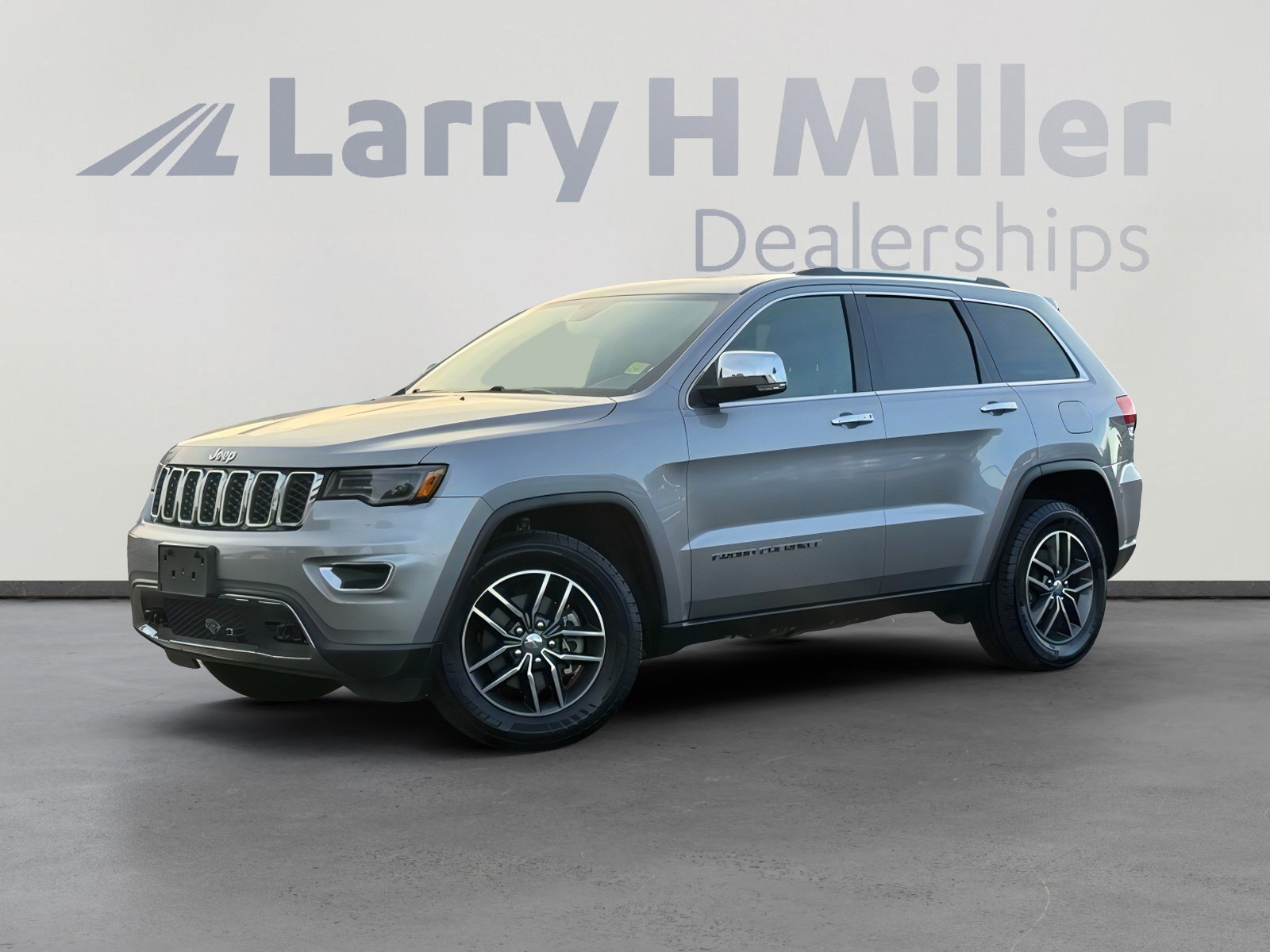 Used 2019 Jeep Grand Cherokee Limited w/ Luxury Group II
