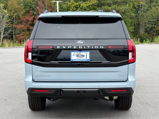 New 2027 Ford Expedition Max Platinum w/ Platinum Ultimate Package AWD/4WD image 4