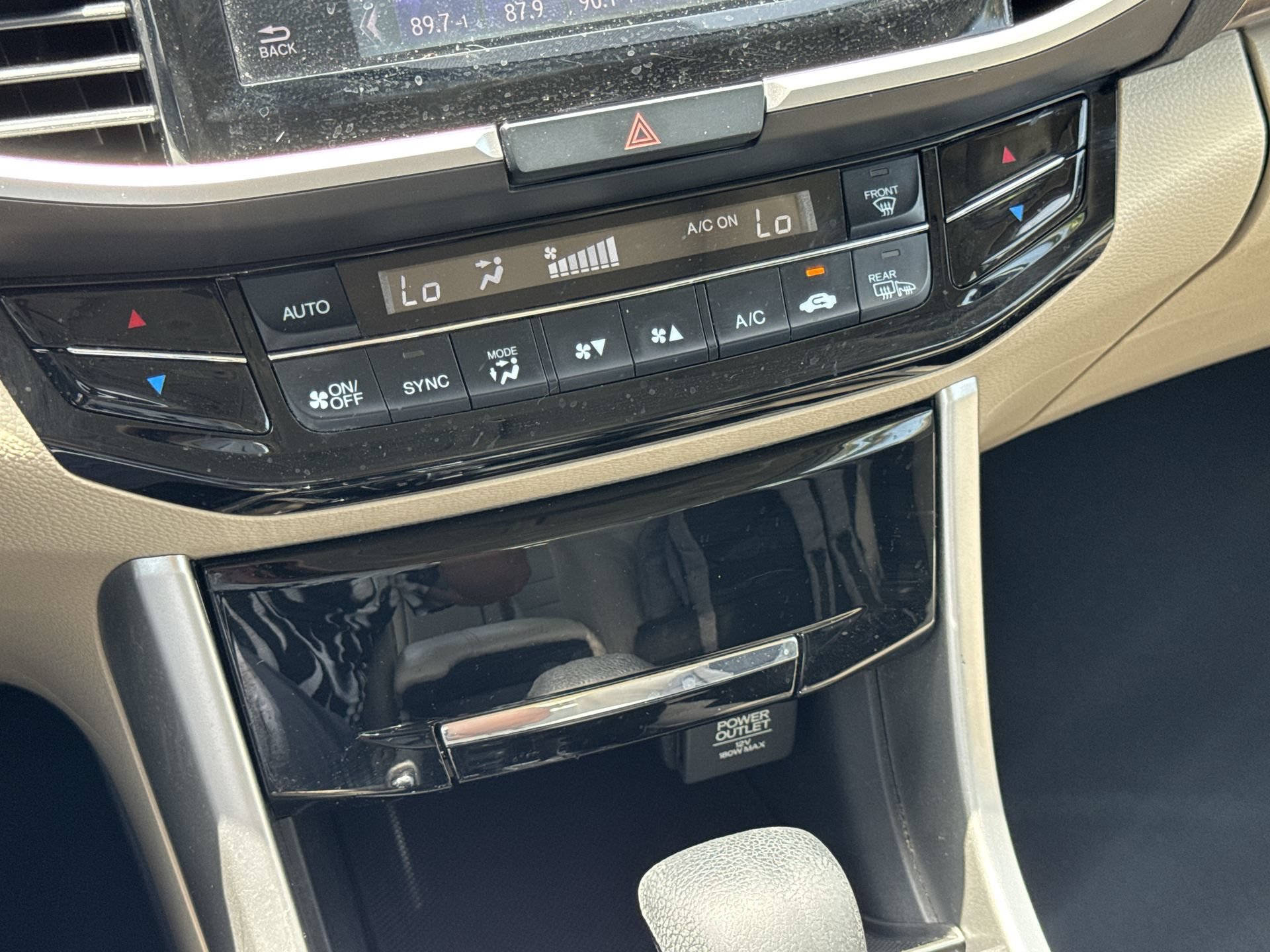 Used 2017 Honda Accord EX image 25