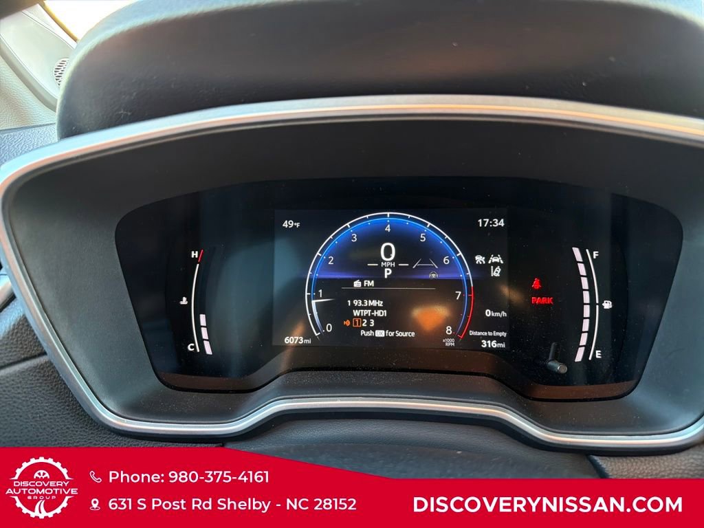 Used 2023 Toyota Corolla Cross XLE image 27