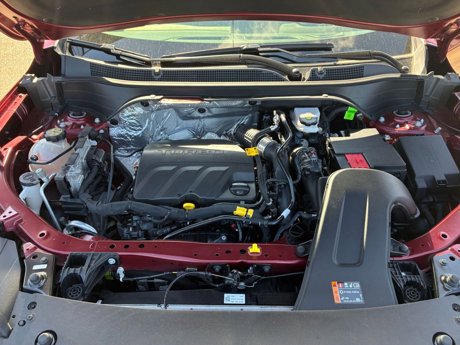 Used 2025 Chevrolet Trax LT w/ LT Convenience Package image 25