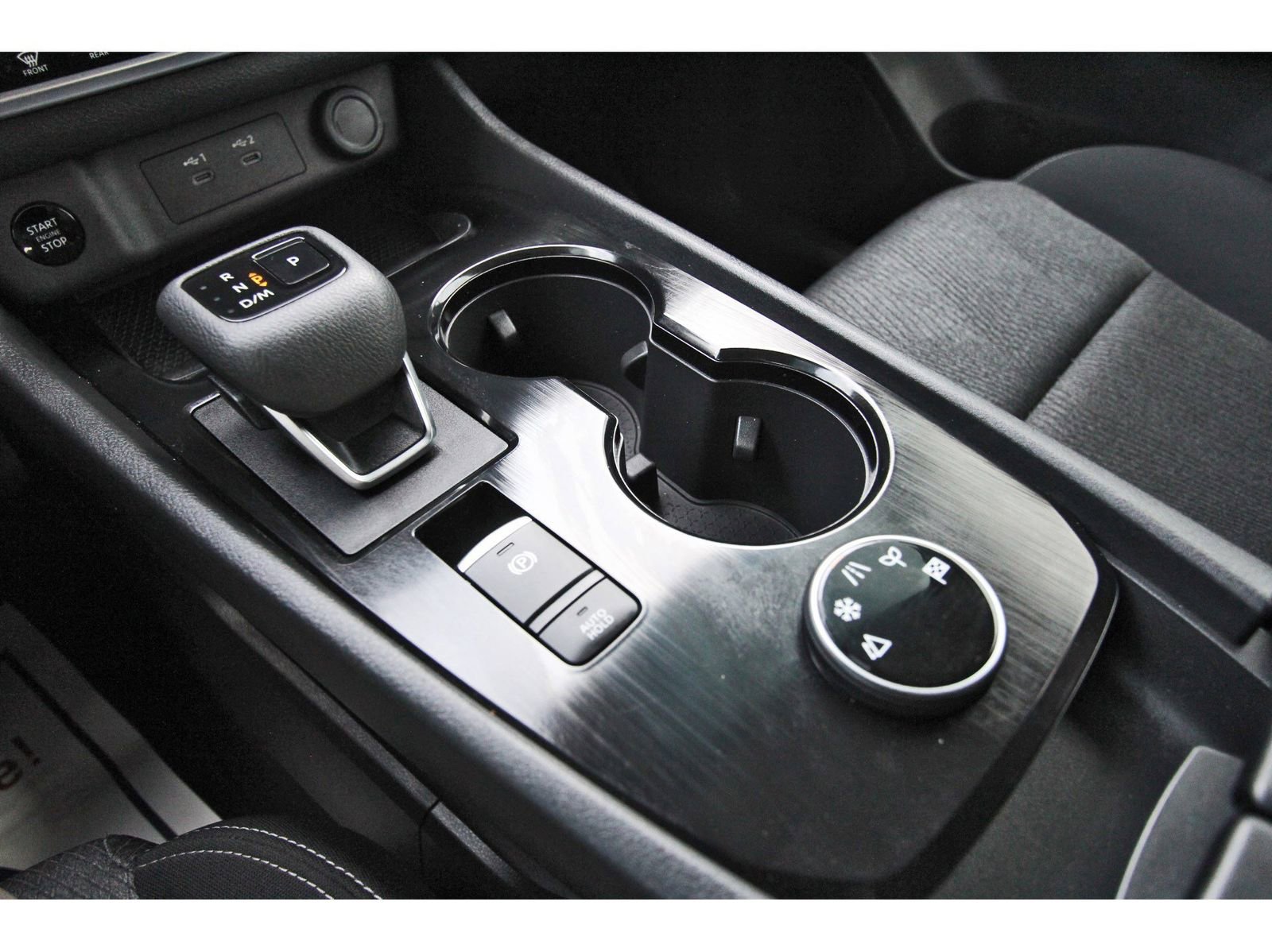 Used 2024 Nissan Rogue SV image 29