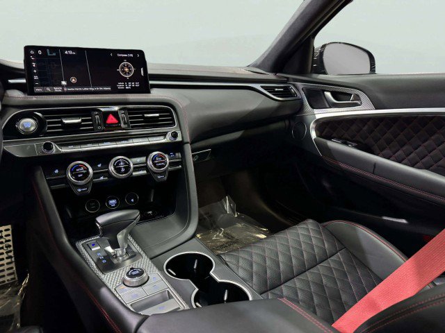 Used 2023 Genesis G70 3.3T w/ Sport Prestige Package image 34