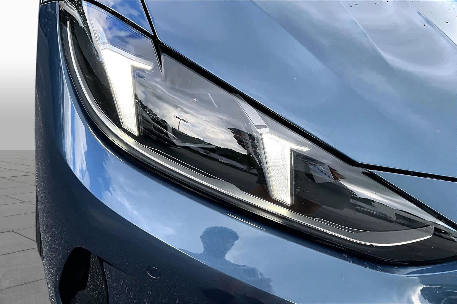 Used 2026 BMW 430i Convertible RWD image 27