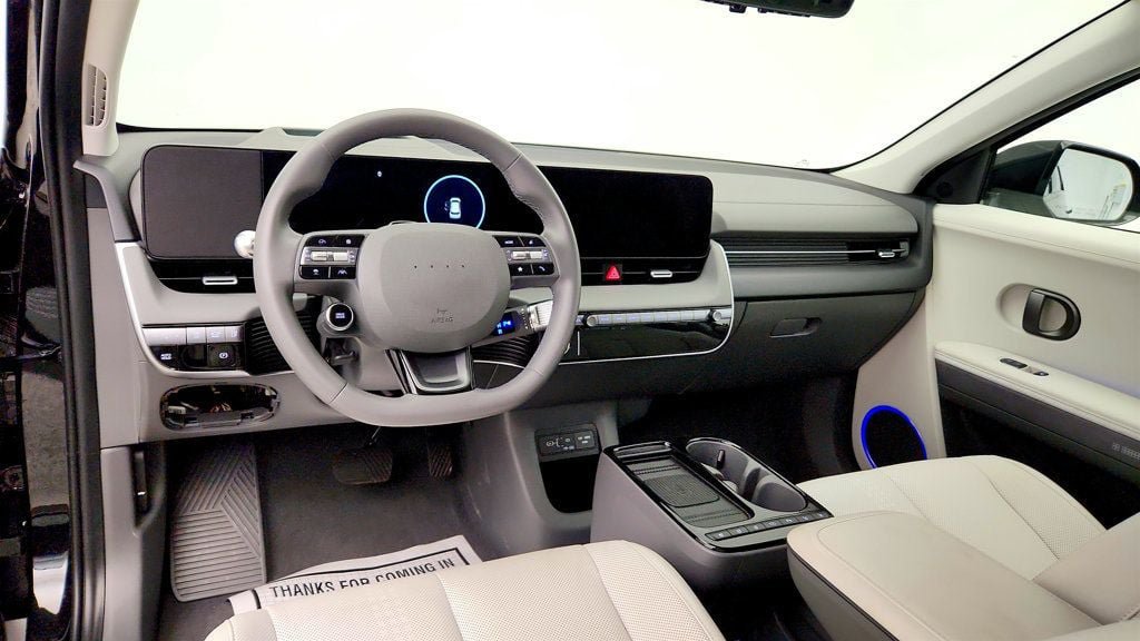 Used 2025 Hyundai Ioniq 5 Limited RWD image 13
