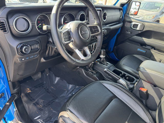 Certified 2022 Jeep Wrangler Unlimited Sahara w/ Cold Weather Group image 12