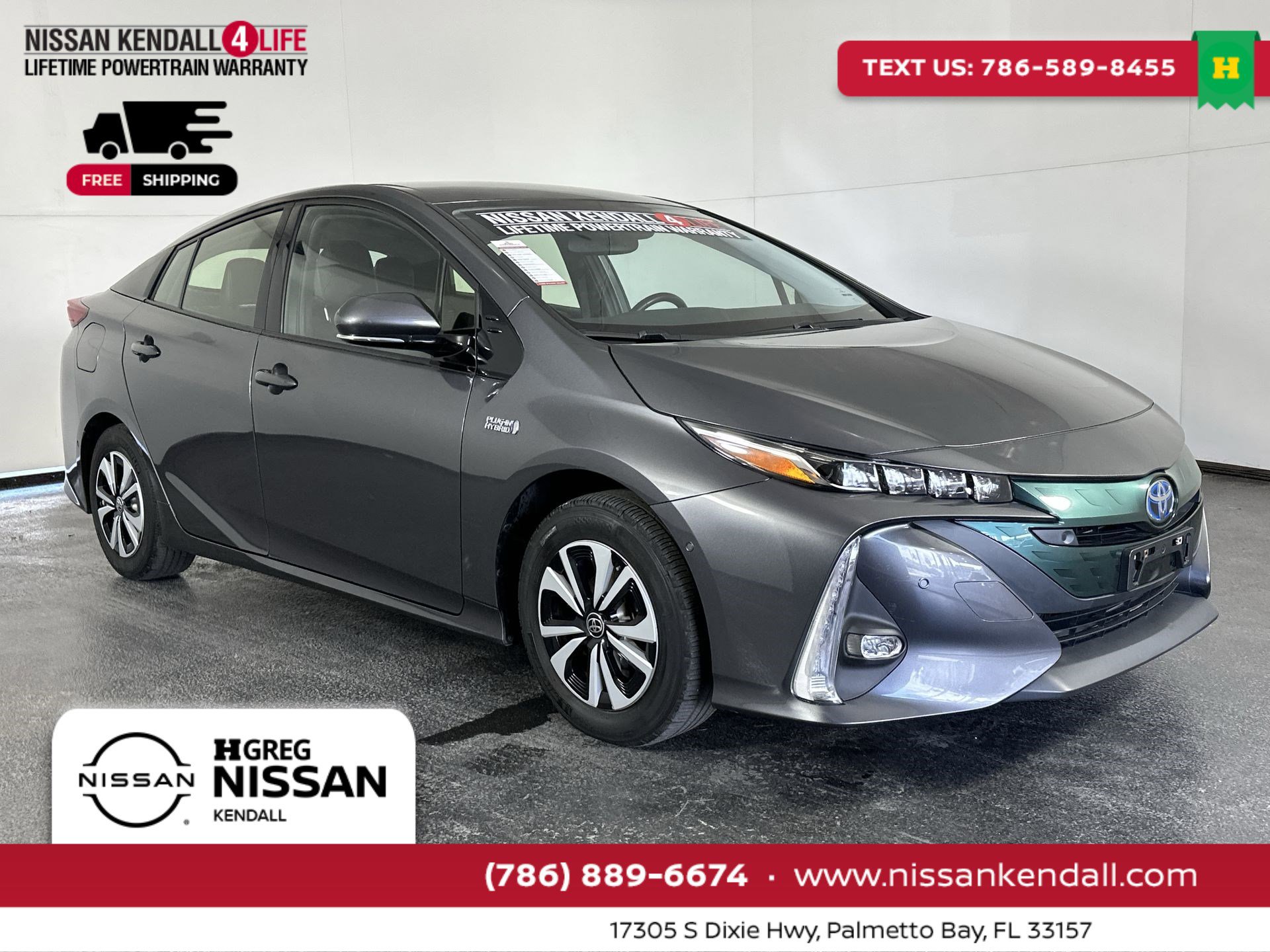 Used 2017 Toyota Prius Prime Advanced image 2
