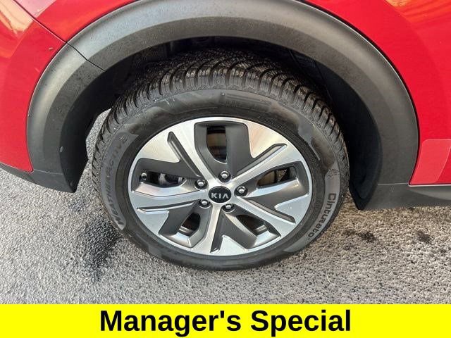 Used 2021 Kia Niro EX Premium w/ Cold Weather Package image 46