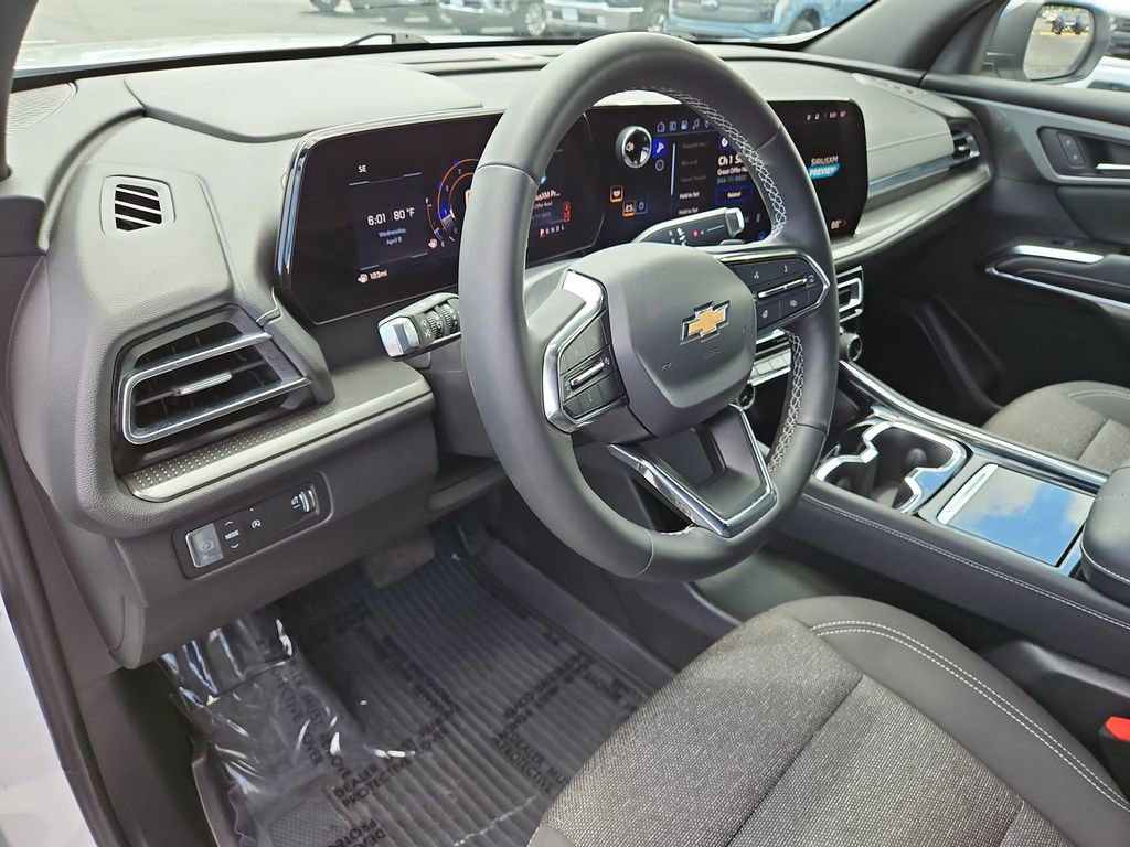 Certified 2024 Chevrolet Traverse LS w/ LPO, Floor Liner Package FWD image 10