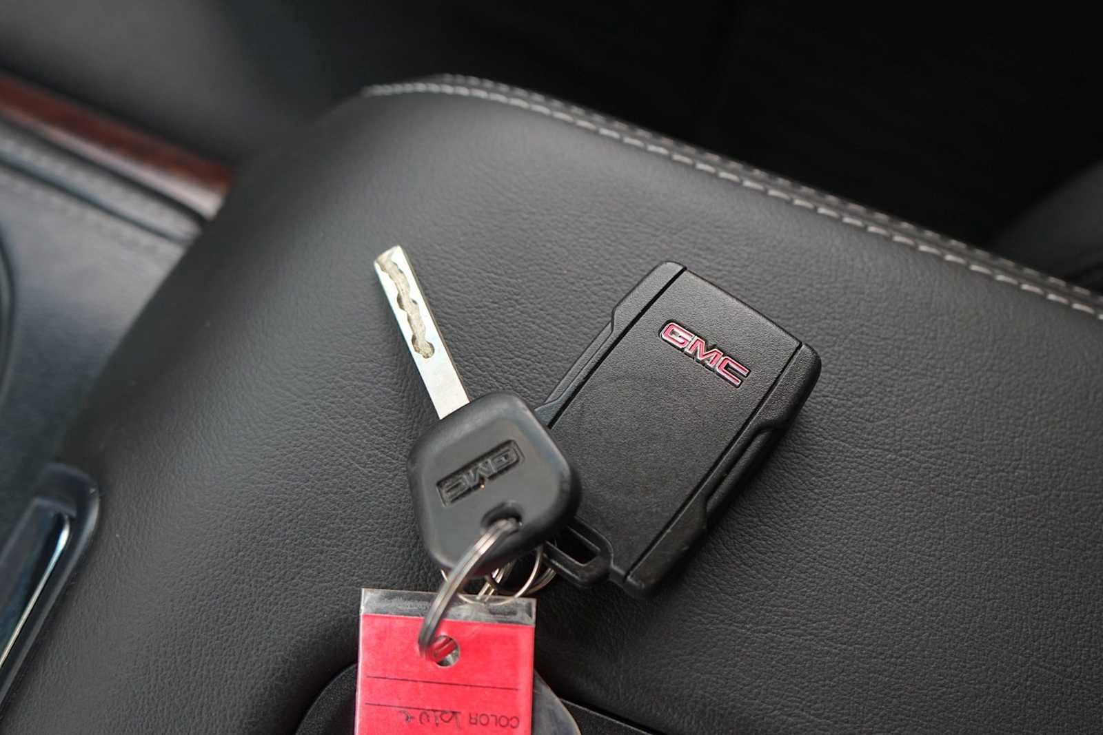 Used 2018 GMC Yukon SLE w/ Convenience Package image 28