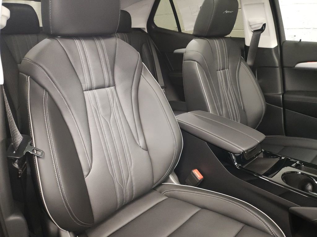 New 2026 Buick Envision Avenir image 9