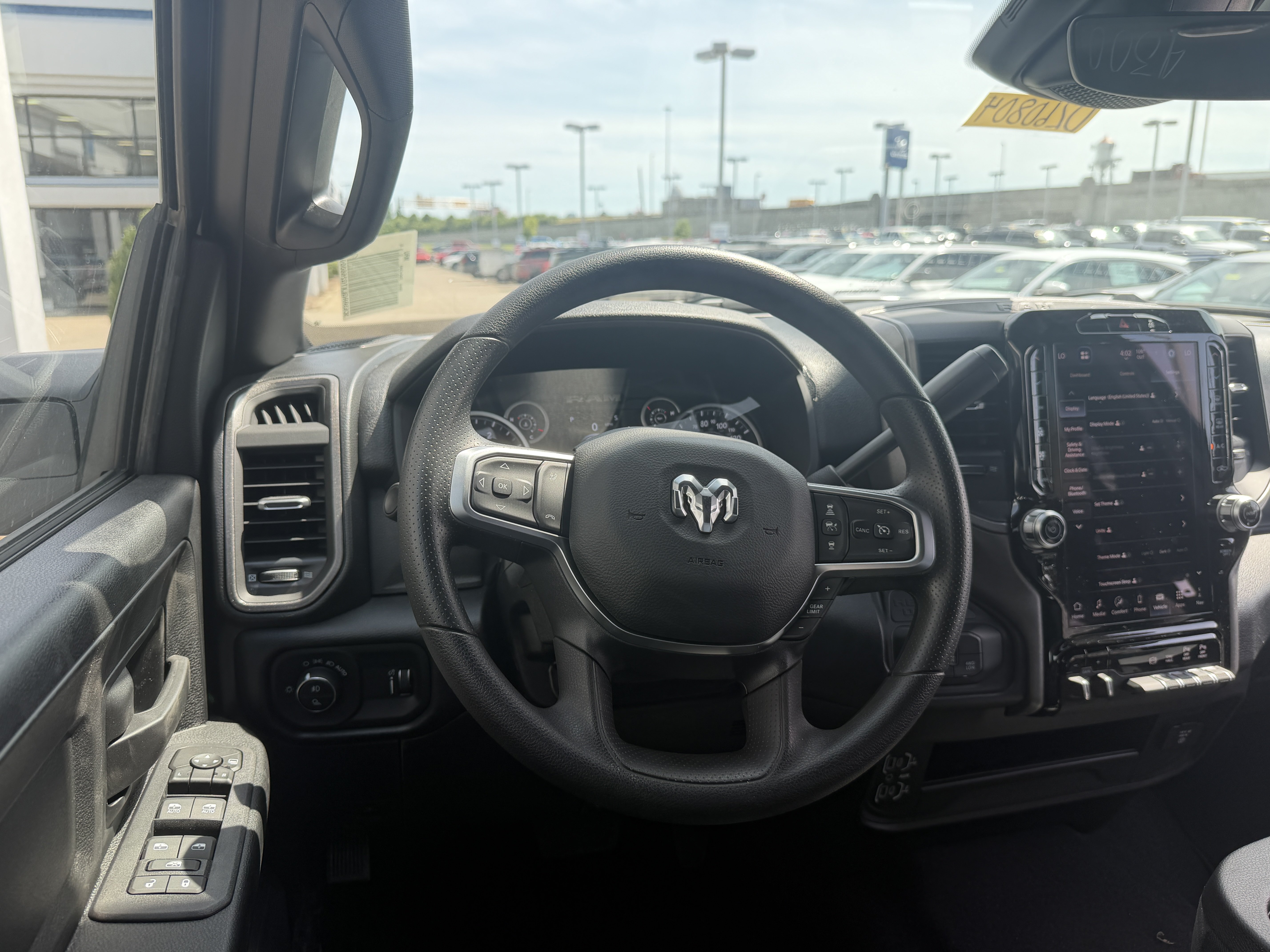 New 2026 RAM 3500 Tradesman AWD/4WD image 24