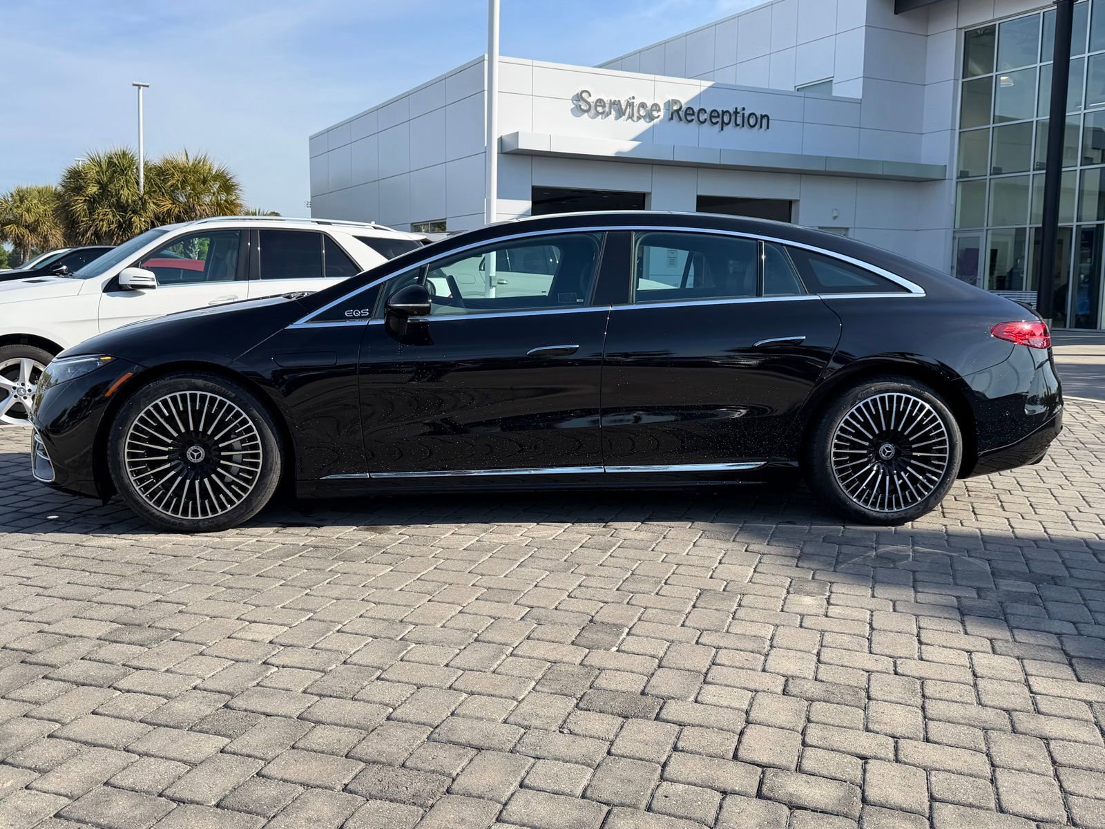 Certified 2023 Mercedes-Benz EQS 580 4MATIC Sedan image 12