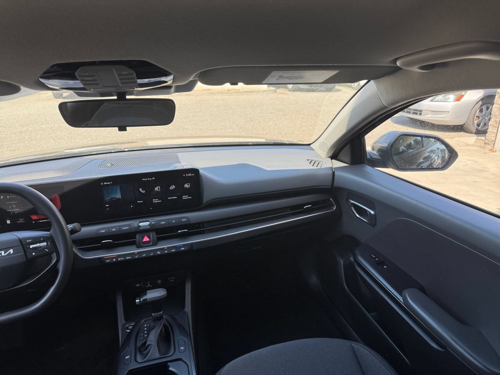 Used 2025 Kia K4 FWD image 34