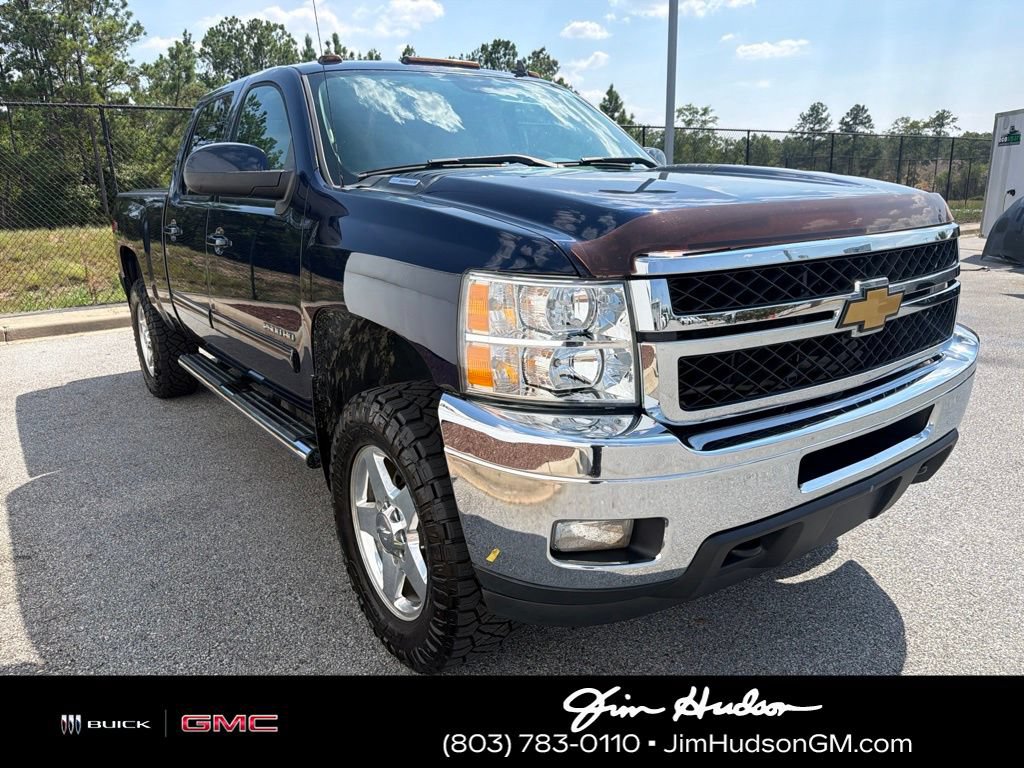 Used 2012 Chevrolet Silverado 2500 LTZ w/ LTZ Plus Package AWD/4WD image 2