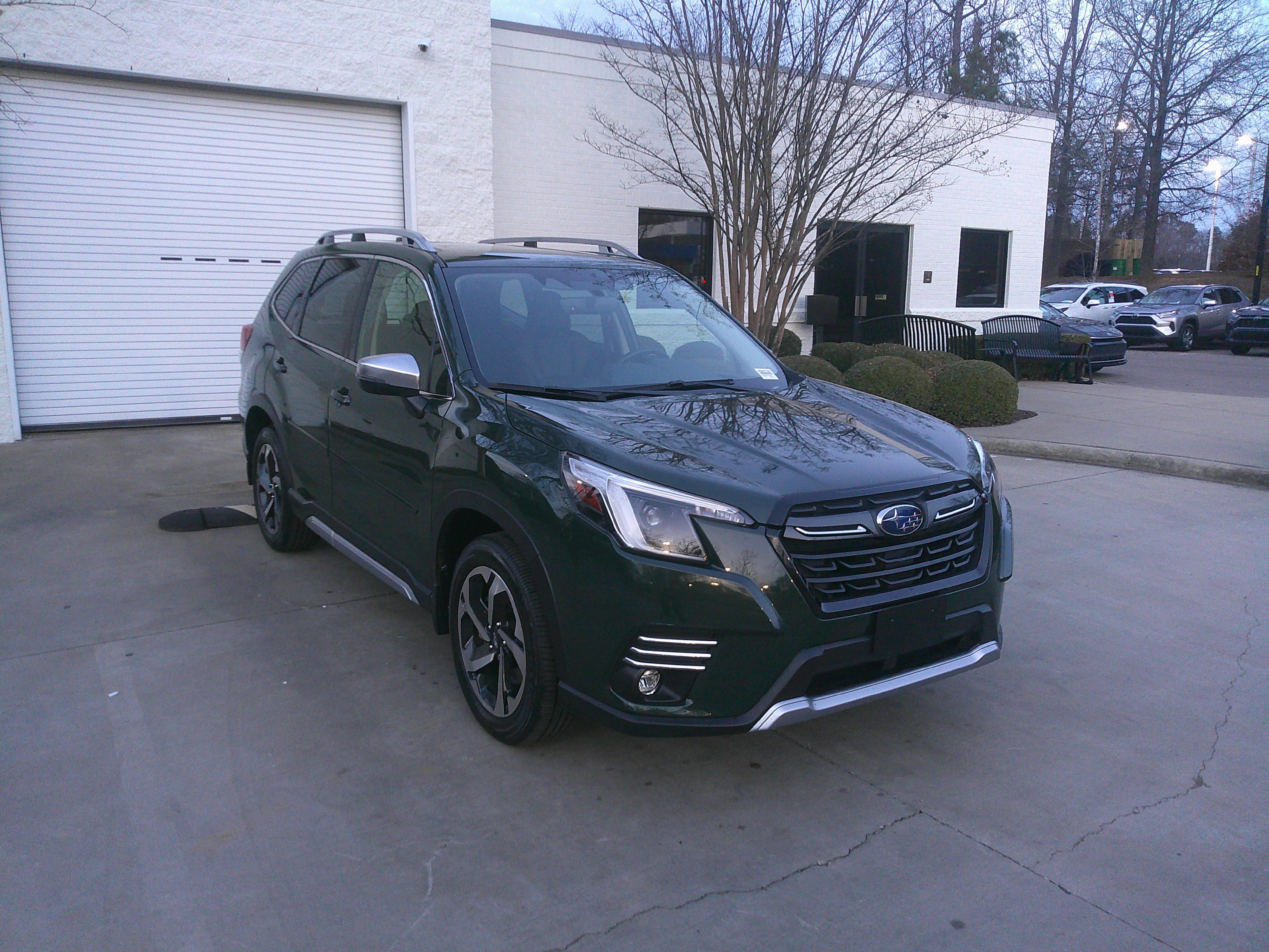 Used 2023 Subaru Forester Touring w/ Popular Package #2 image 2