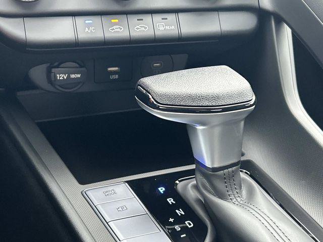 New 2026 Hyundai Elantra SE FWD image 13
