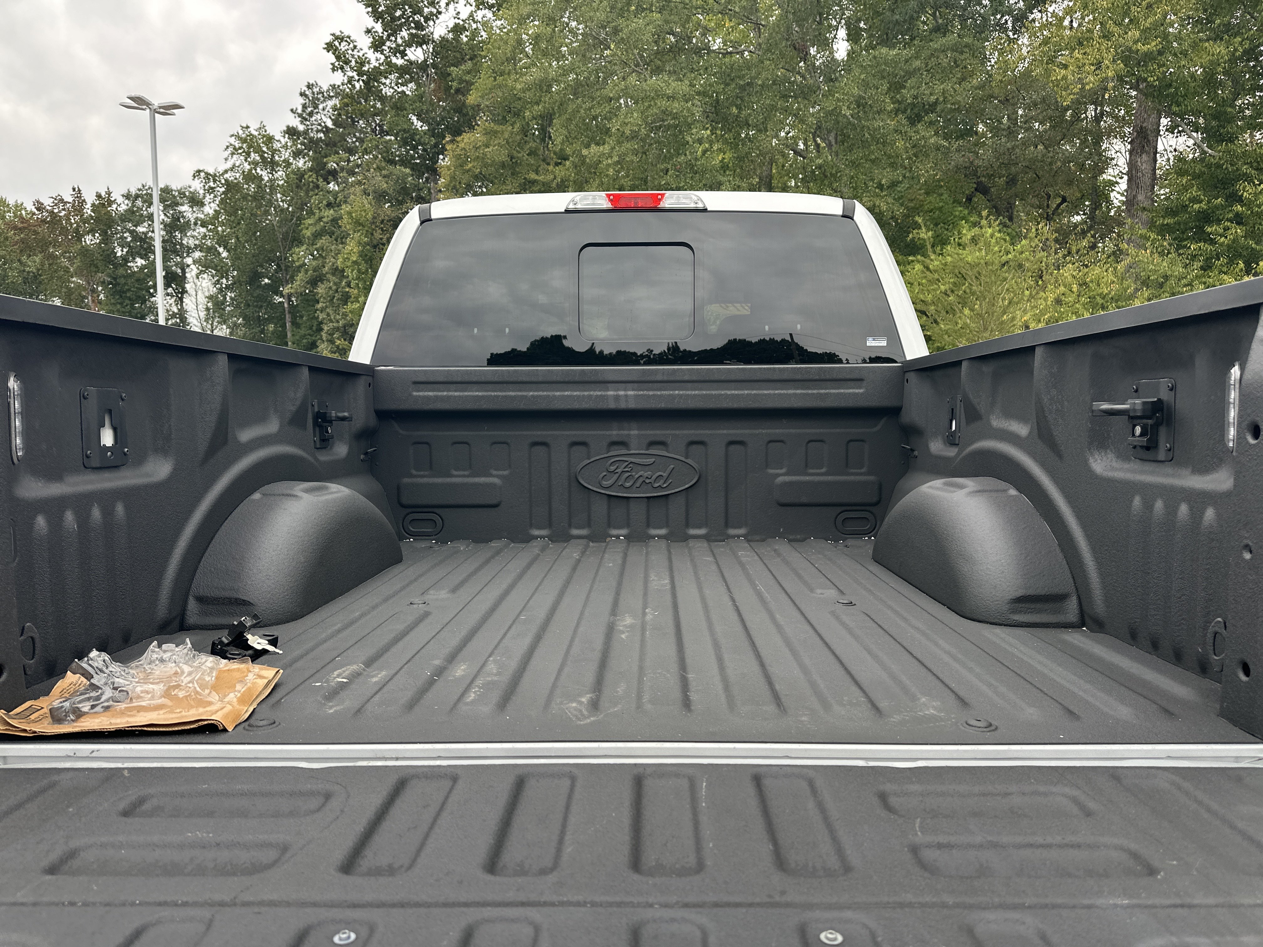 Used 2019 Ford F150 XLT w/ Equipment Group 302A Luxury AWD/4WD image 19