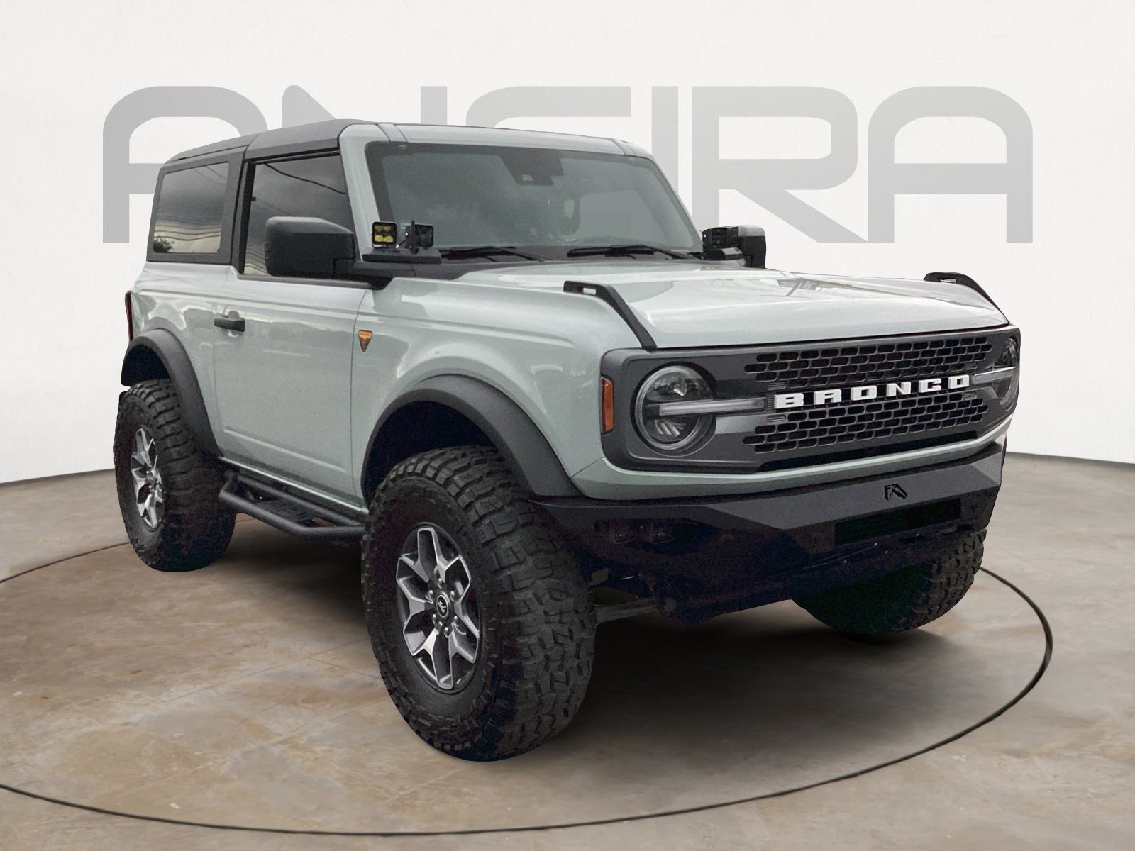 Used 2023 Ford Bronco Badlands image 7